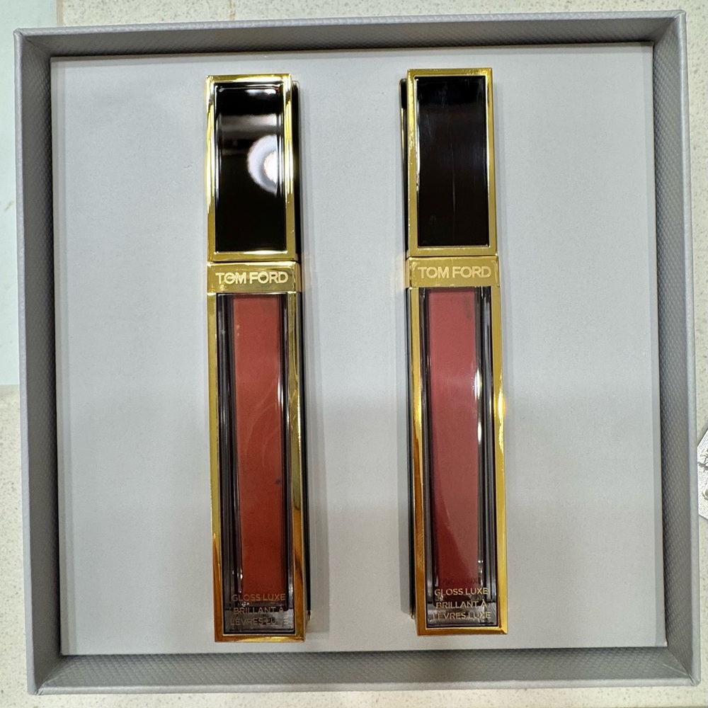 Tom Ford Gloss Luxe Duo - Inhibition and Sunrise Pink